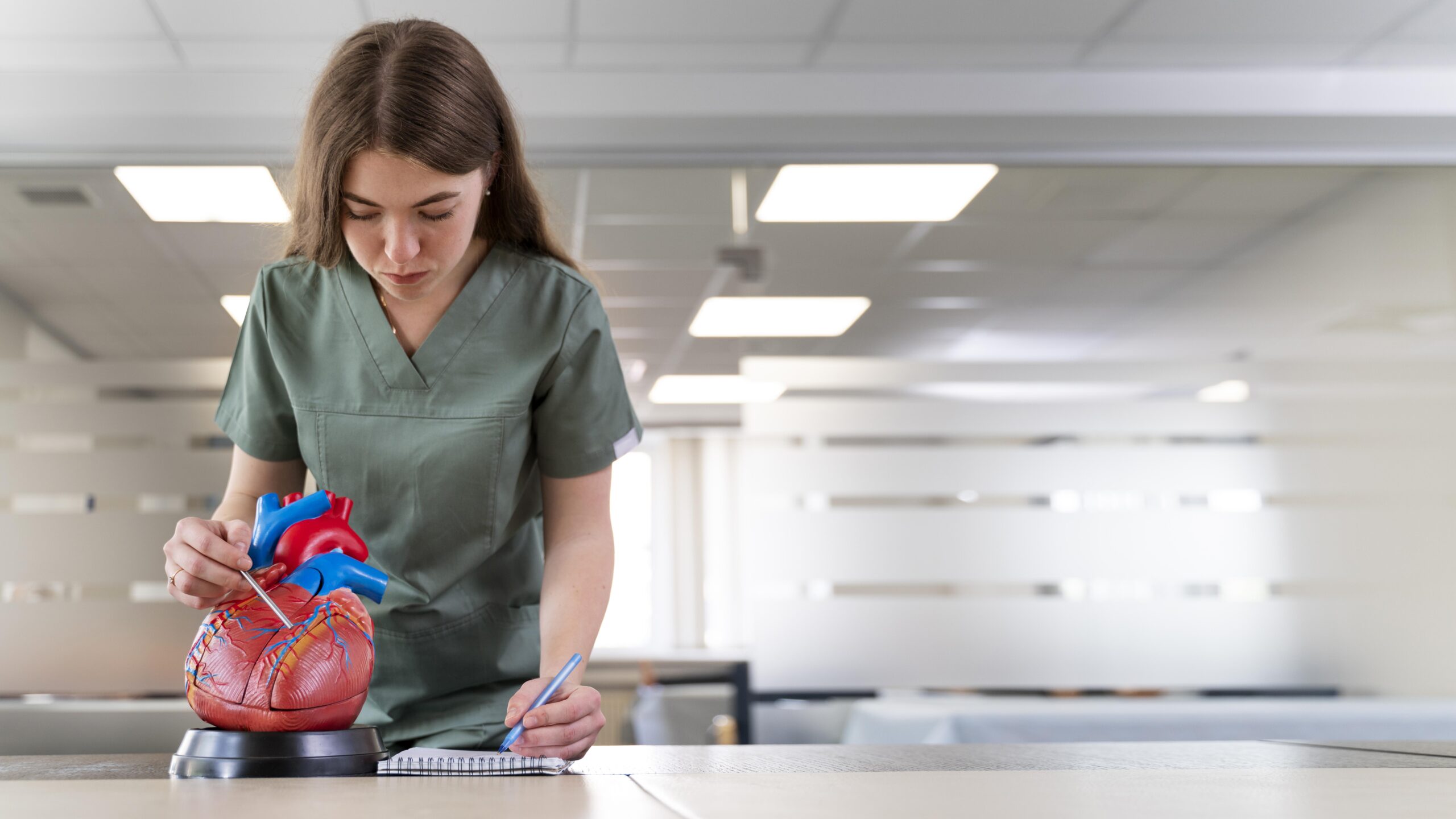 Implantable Cardioverter Defibrillator Treatment in Kolkata